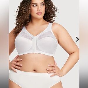 GLAMORISE MagicLift Front-Closure
Support Bra  in white Sz : 50B